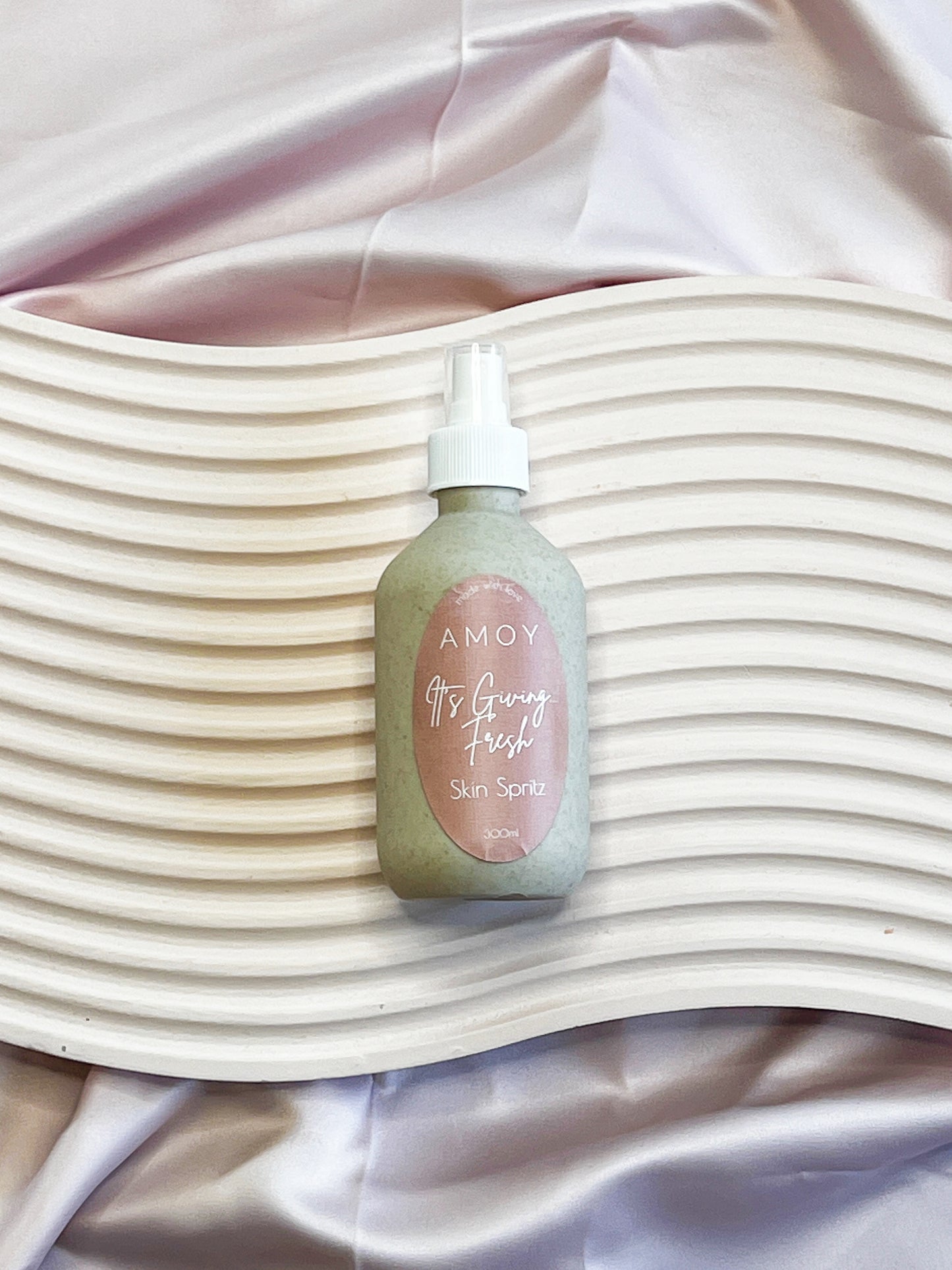 It's Giving Fresh Skin Spritz