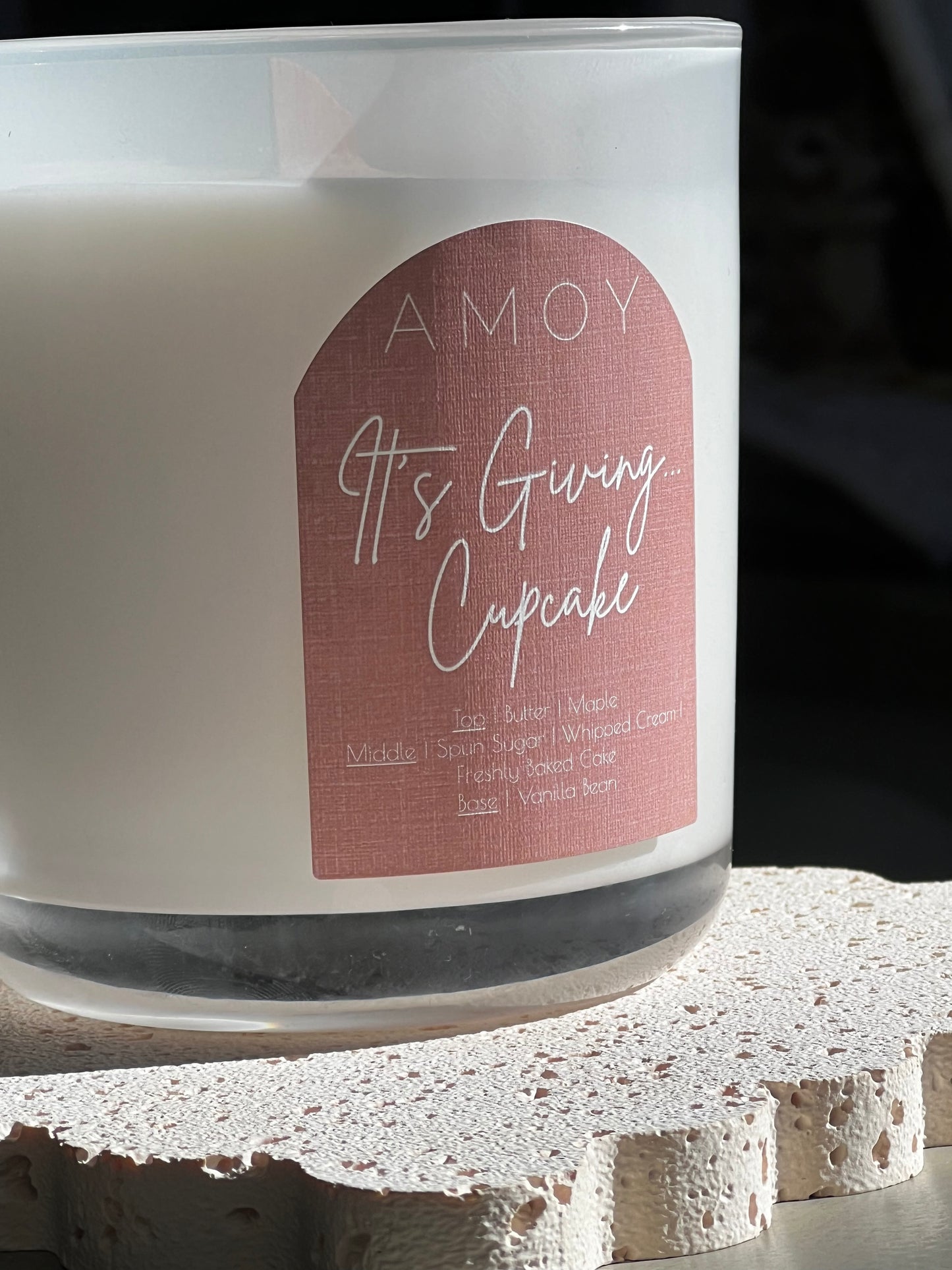 It's Giving Cupcake Candle XL